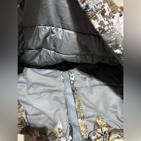 SITKA HUNTING SUIT - Picture 13 of 16